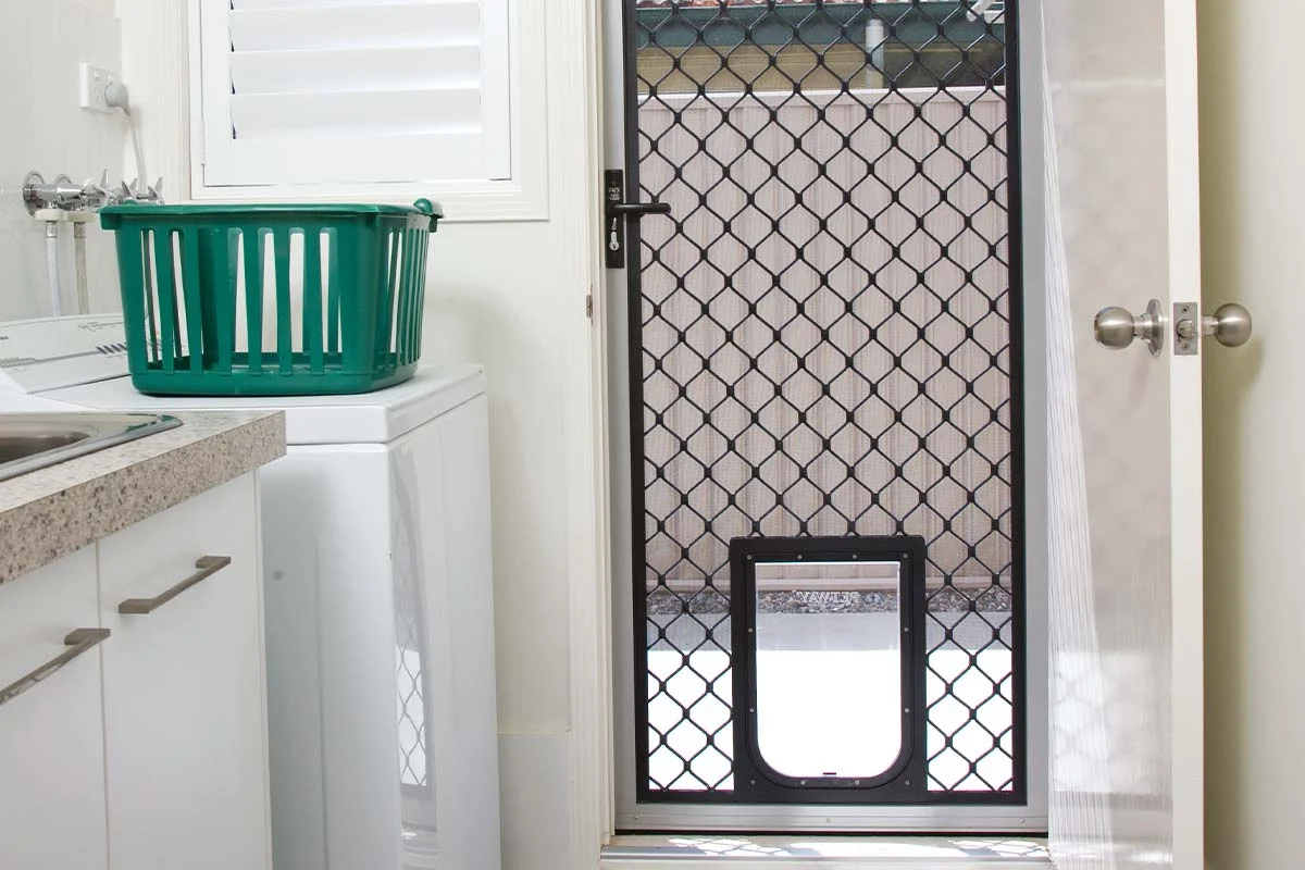 SnapLock diamond grille screen door with Petway pet flap